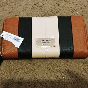 Guess Wallet